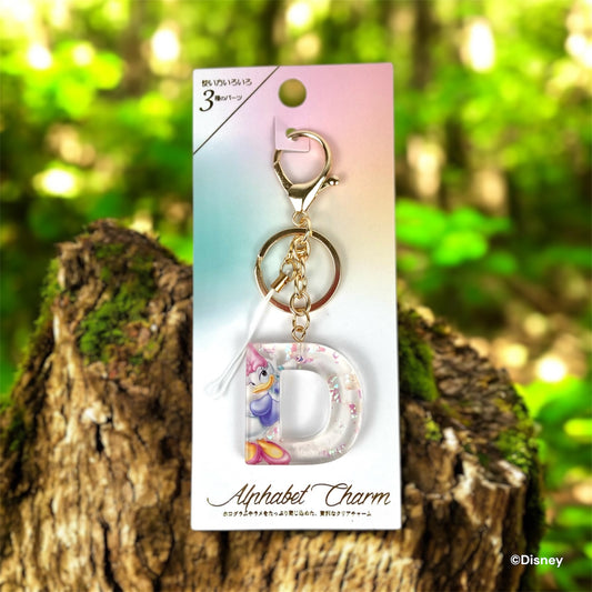 アルファベットチャーム　D デイジーダック