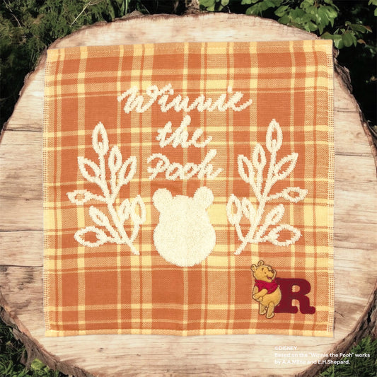 タオルハンカチ　イニシャルチェック　プー（R）