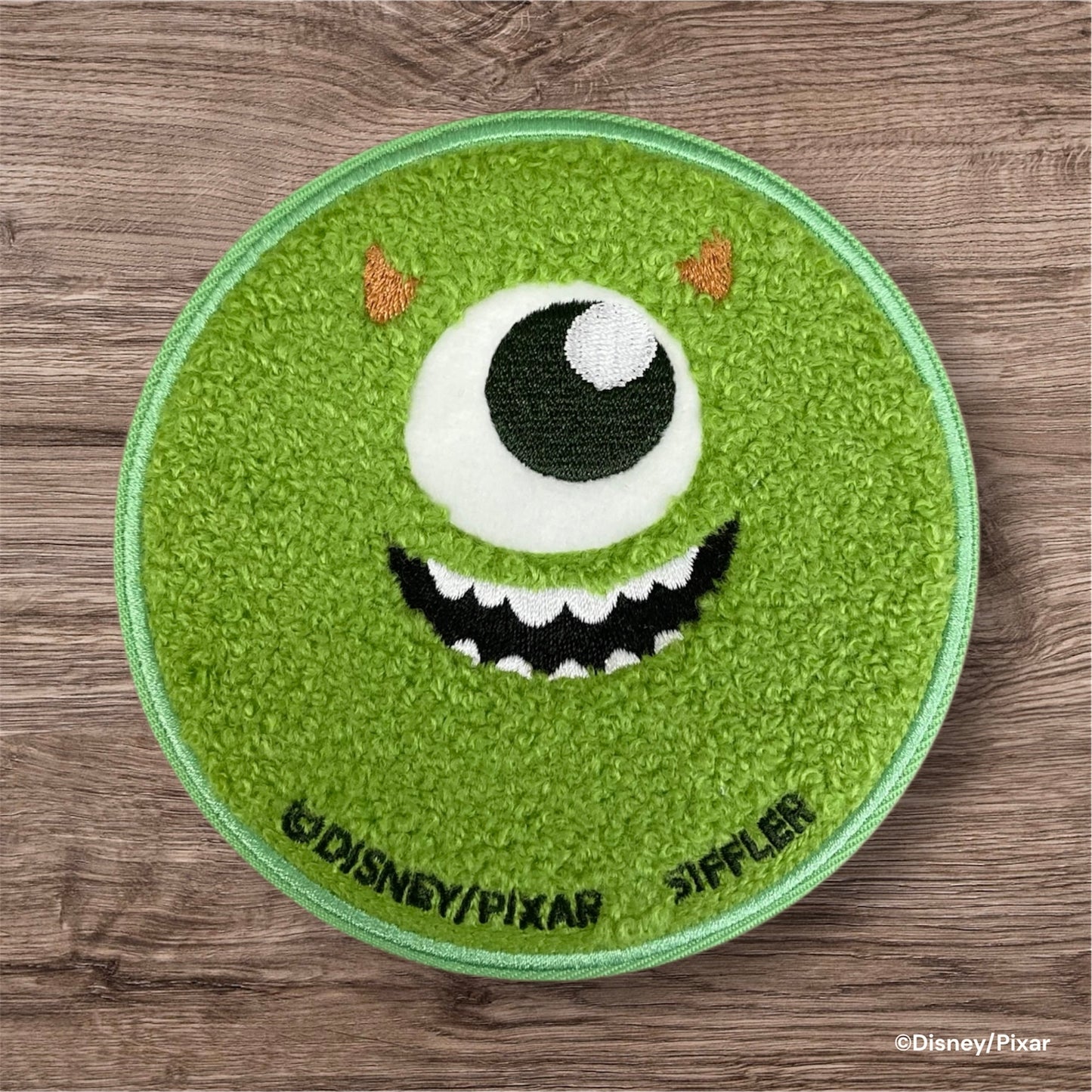 スーツケースステッカー　マイク