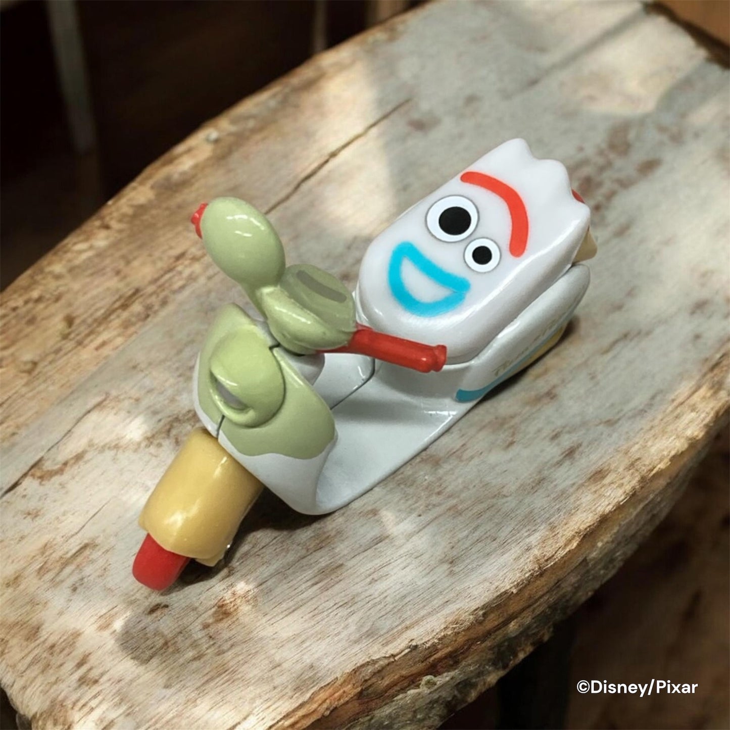 ドリームトミカ SP　ディズニーモータース　チムチム　フォーキー