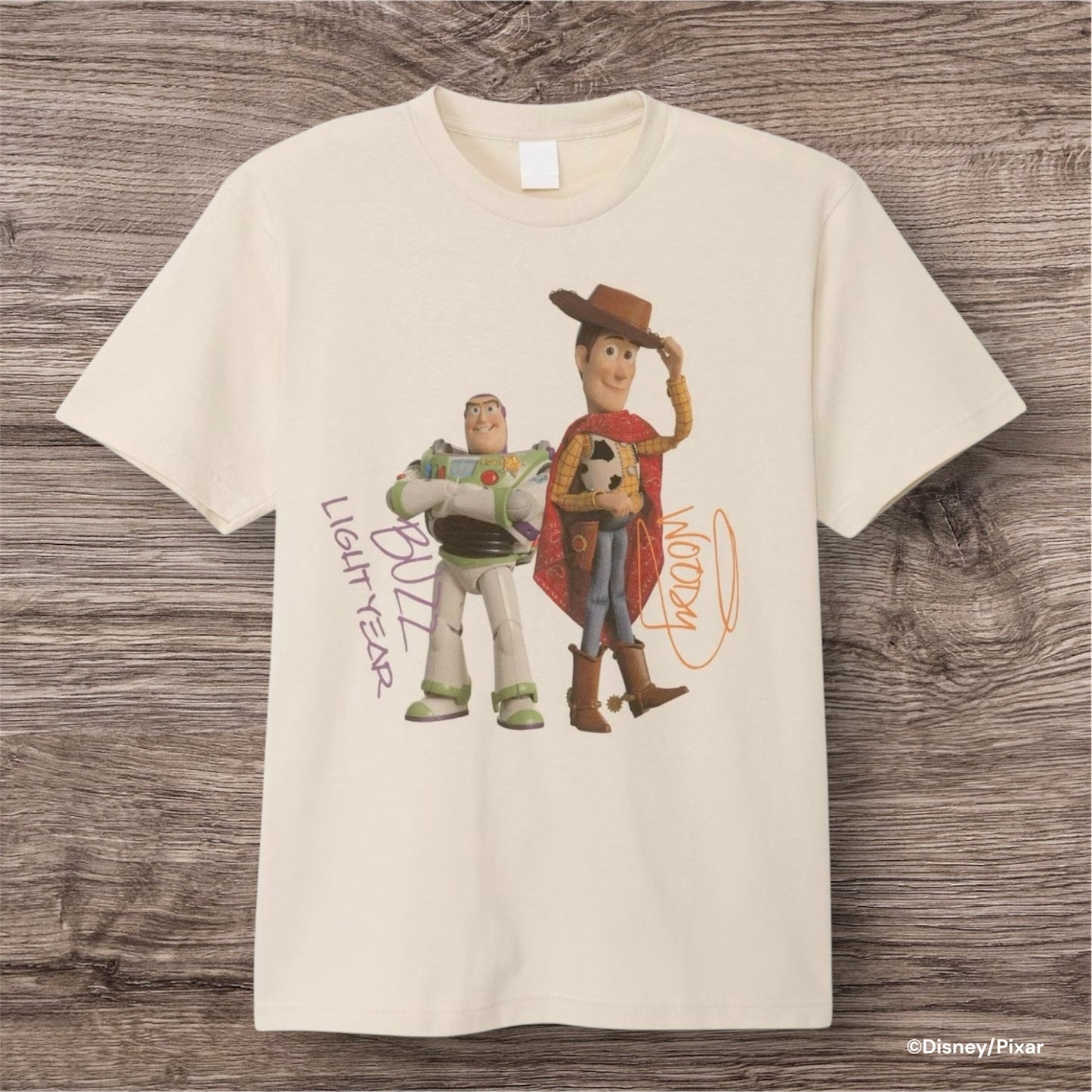 Ｔシャツ　Lサイズ　ウッディ＆バズ　トイ・ストーリー5