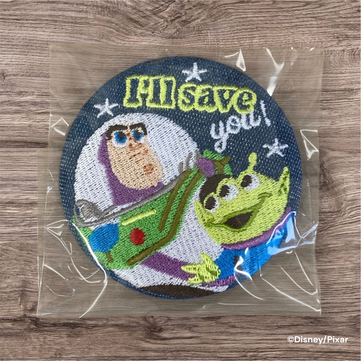 【見えてるブラインド商品】デニム刺繍缶バッジ　シークレット