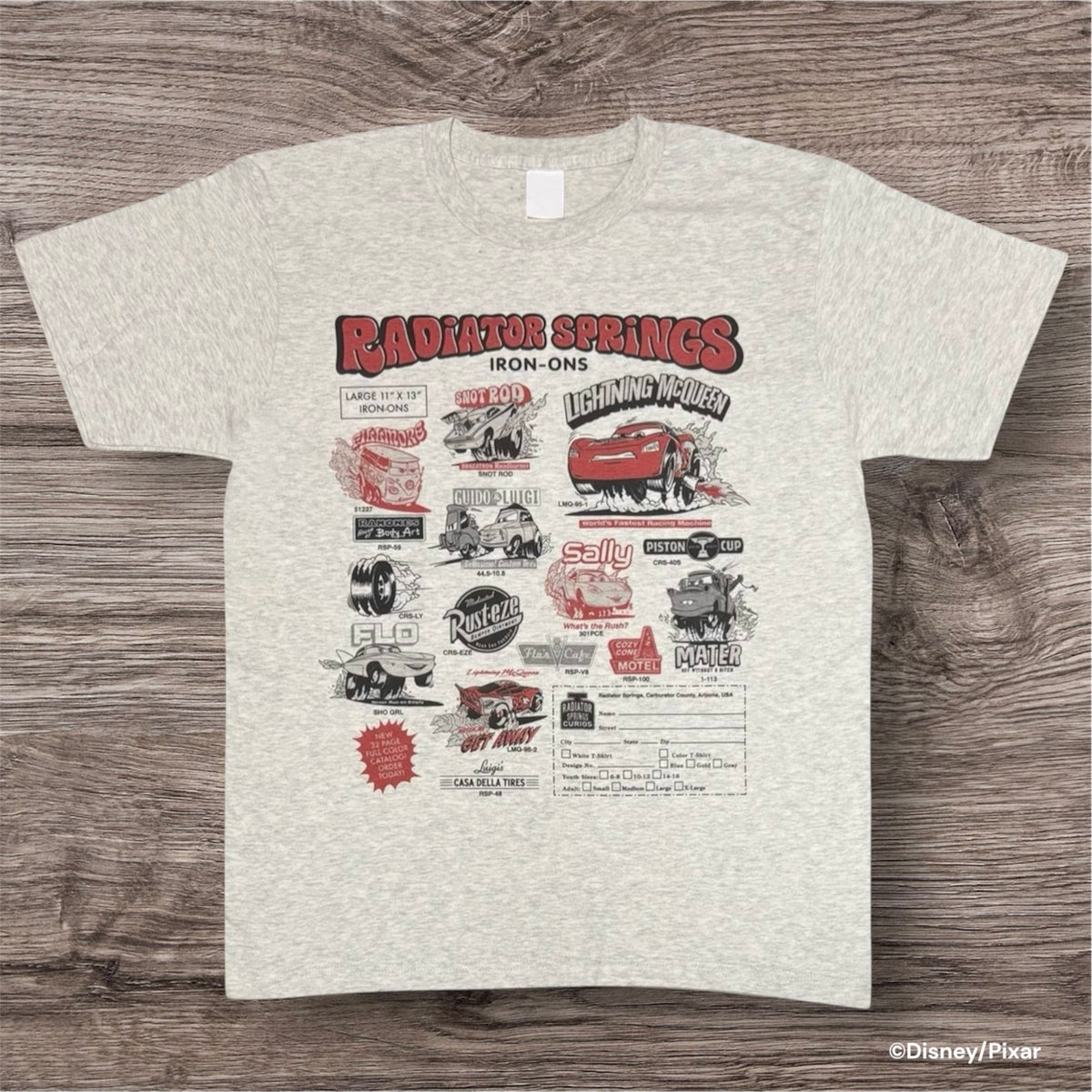 Ｔシャツ　Lサイズ　ラジエーター・スプリングス　カーズ